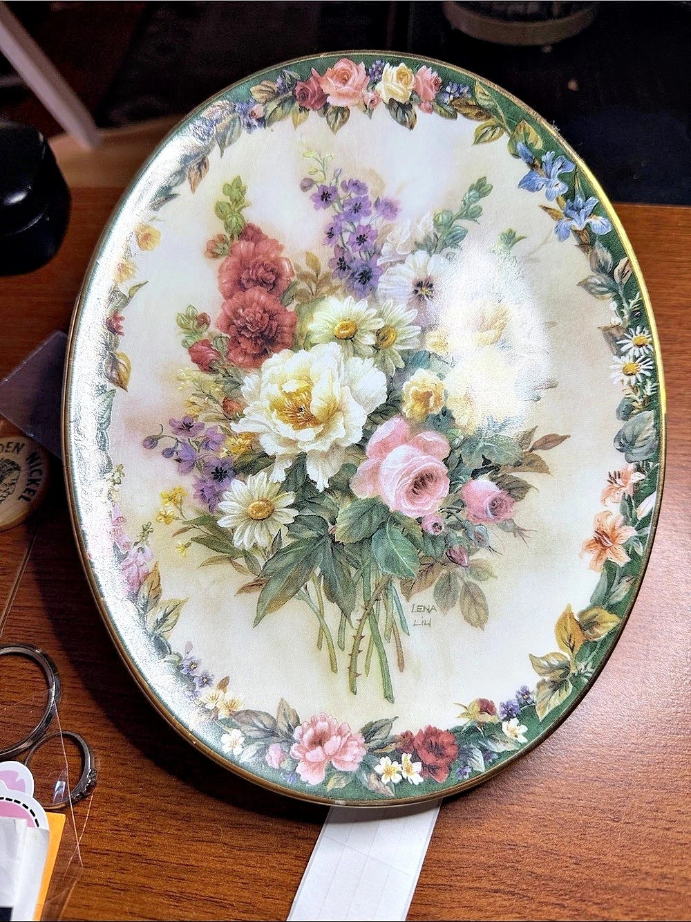Bradford Exchange Lena Liu's Floral Cameos Floral Ceramic Plate
